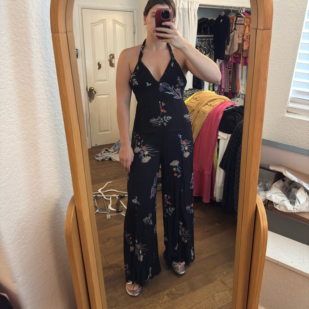 Urban Outfitters Black Jumpsuit floral
